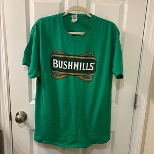Bushmills Irish Whiskey Graphic Tee Green Gildan Heavy Cotton Men’s XL